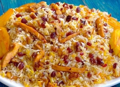 طرز تهیه کشمش پلو مجلسی با مرغ با نکات و انواع روش ها