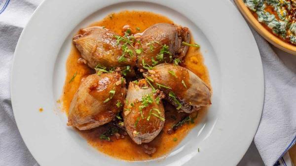 طرز تهیه دلمه پیاز یا پیاز شکم پر ترکی با تمام نکات طرز تهیه دلمه پیاز یا پیاز شکم پر ترکی با تمام نکات